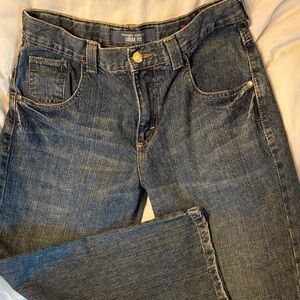 Wrangler Loose Fit Denim Jeans in Classic Blue